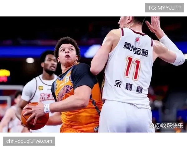 裁判职业化进程加速，但CBA赛场判罚尺度统一仍待加强